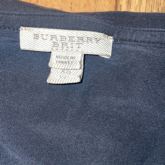 Burberry - Picture 3 of 5